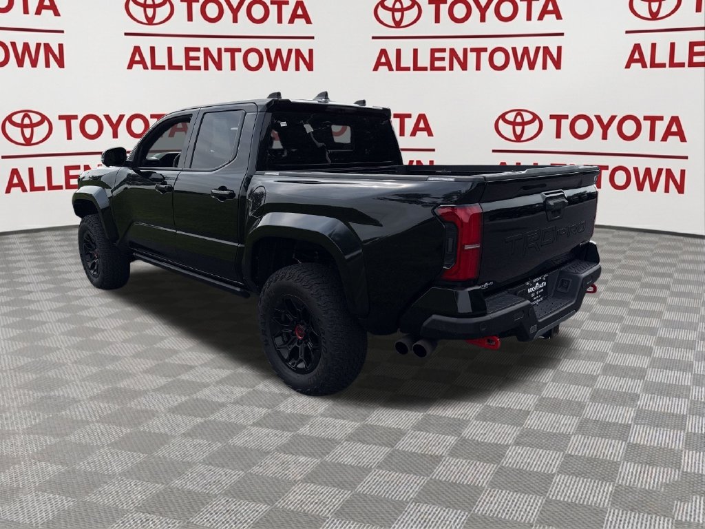 Used 2025 Toyota Tacoma TRD Pro w/ Tow Tech Package AWD/4WD image 10