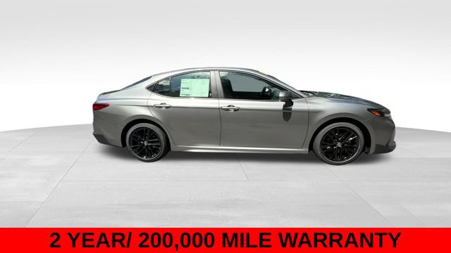 Used 2026 Toyota Camry SE FWD image 8