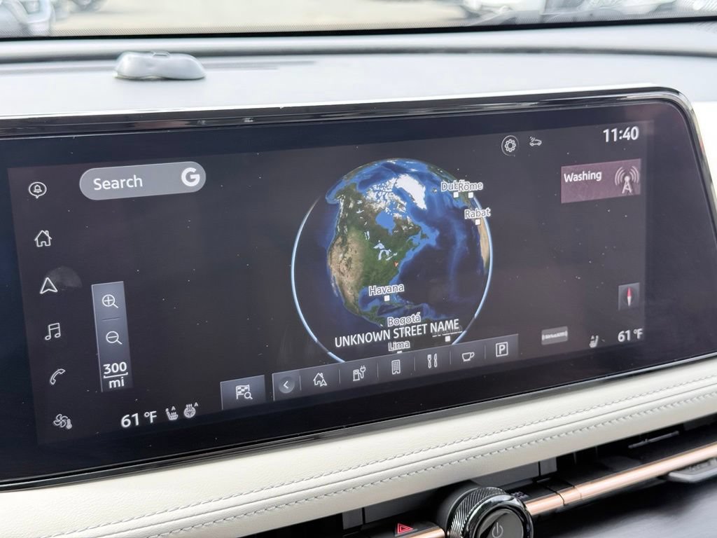 Used 2023 Nissan Ariya FWD image 14