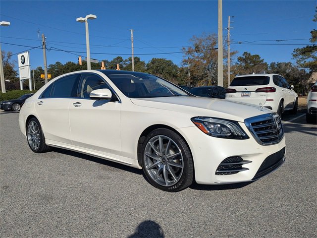 Used 2019 Mercedes-Benz S 560 Sedan image 2