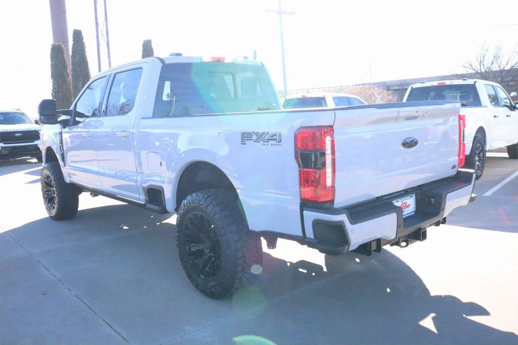 New 2026 Ford F250 Lariat w/ Black Appearance Package image 22
