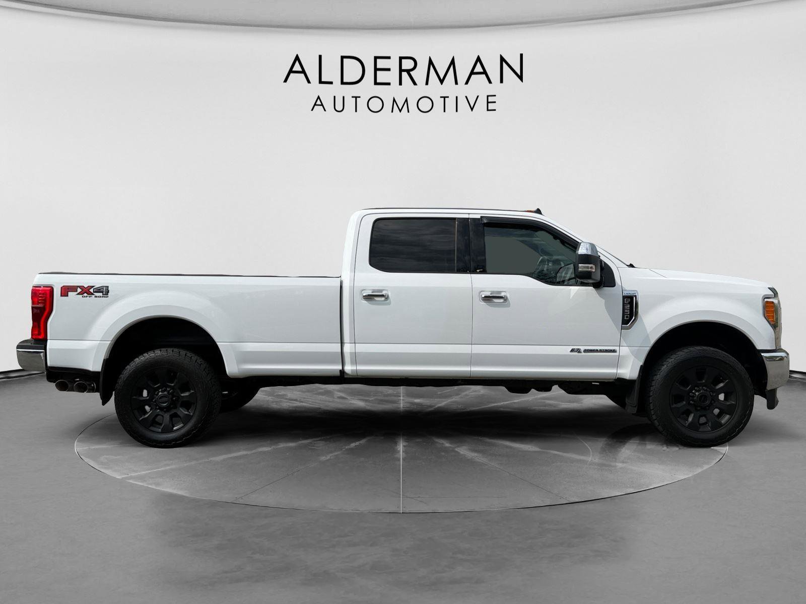 Used 2019 Ford F250 Lariat w/ Lariat Ultimate Package image 6
