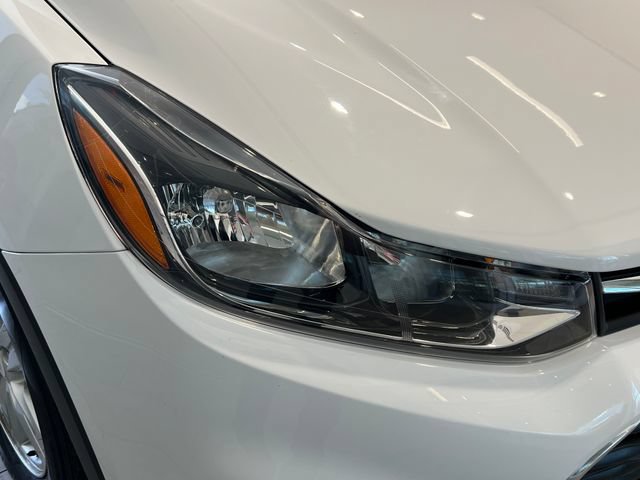 Used 2020 Chevrolet Trax LS w/ Tint and Cruise Package FWD image 18