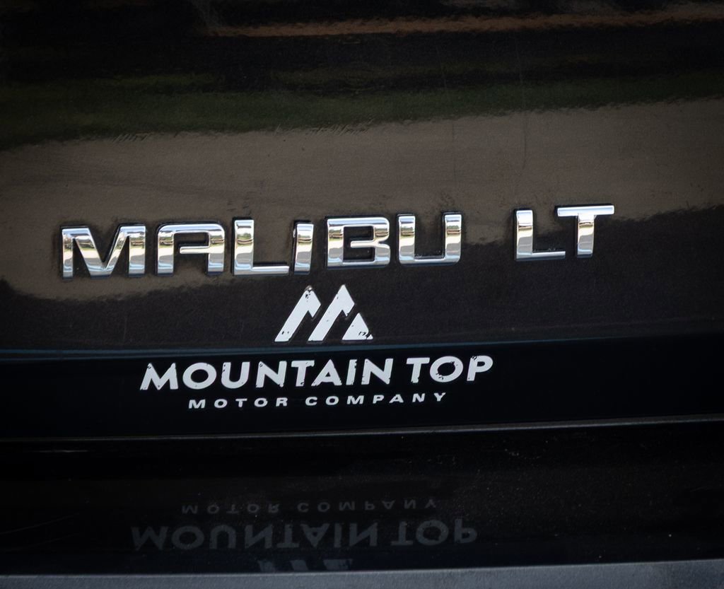 Used 2010 Chevrolet Malibu LT w/ Power Convenience Package image 8