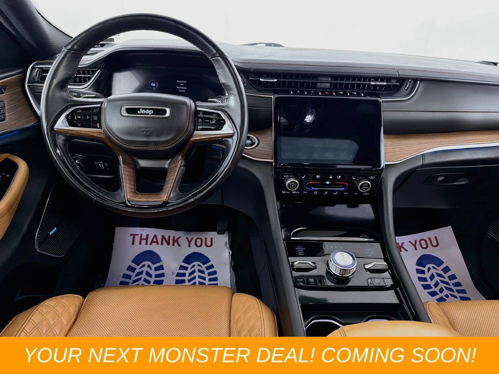 Used 2022 Jeep Grand Cherokee L Summit w/ Luxury Tech Group V AWD/4WD image 22