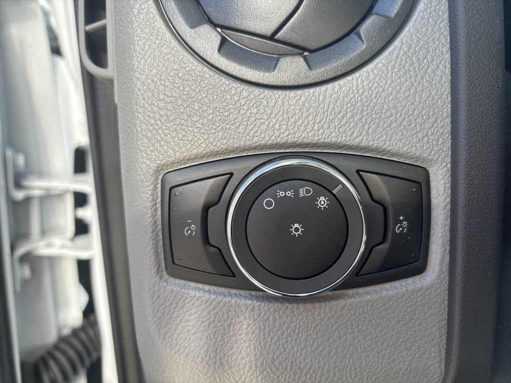 New 2024 Ford E-450 and Econoline 450 Super Duty w/ Power Windows & Locks Group RWD image 21