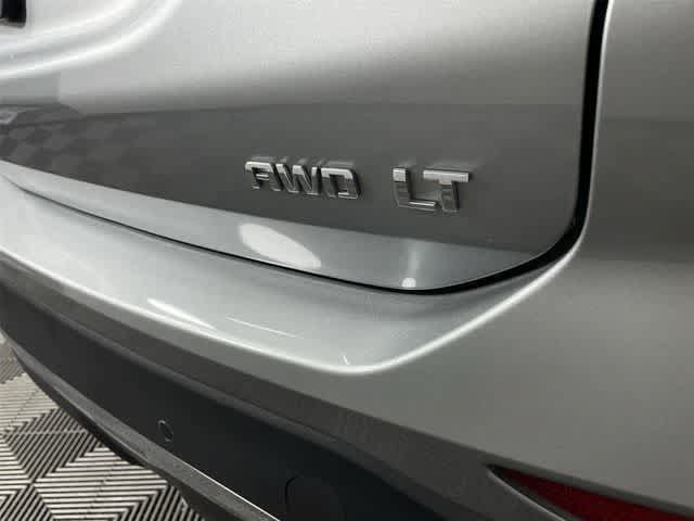 Used 2024 Chevrolet Equinox LT AWD/4WD image 11