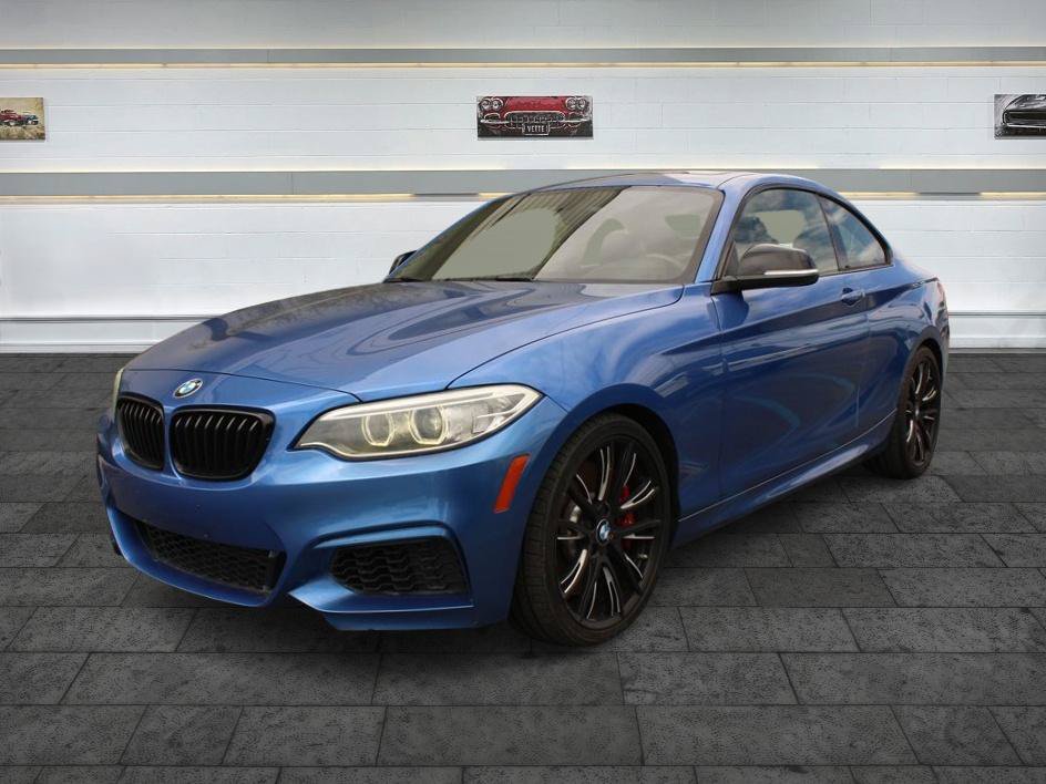 Used 2015 BMW M235i Coupe w/ Premium Package RWD image 3