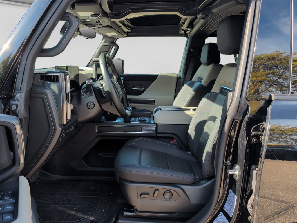 Used 2026 GMC Hummer EV SUV AWD/4WD image 16