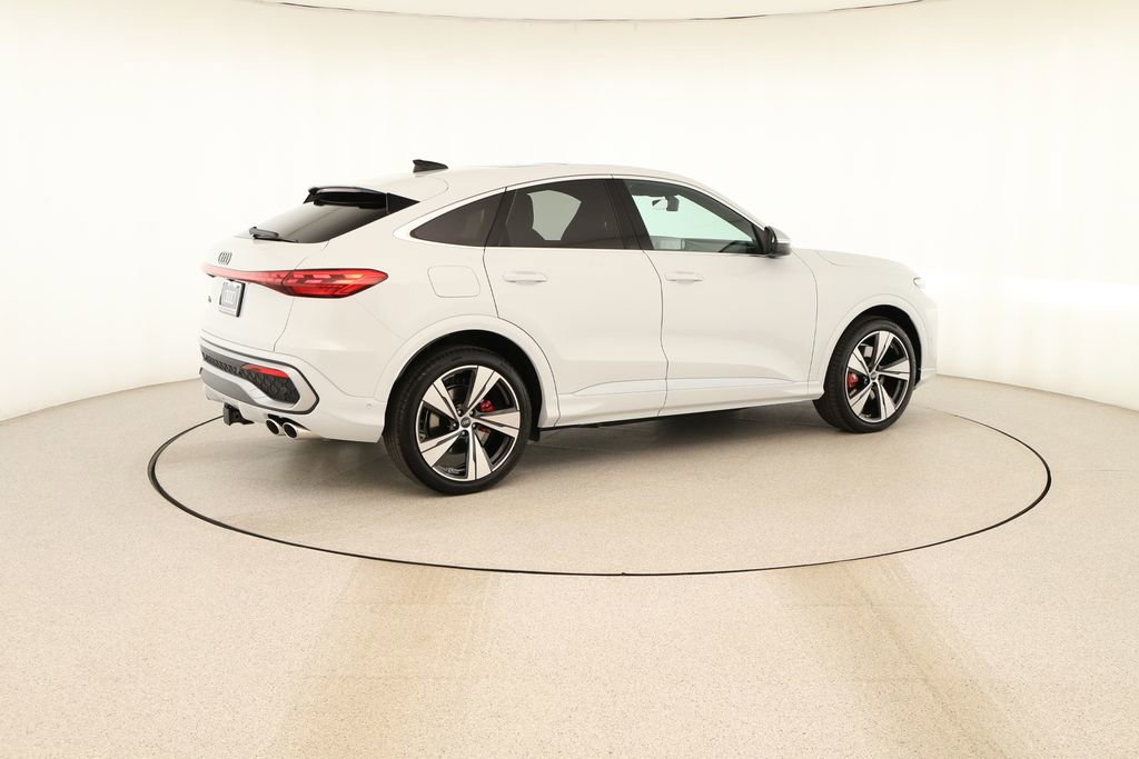 New 2026 Audi SQ5 Premium Plus image 7