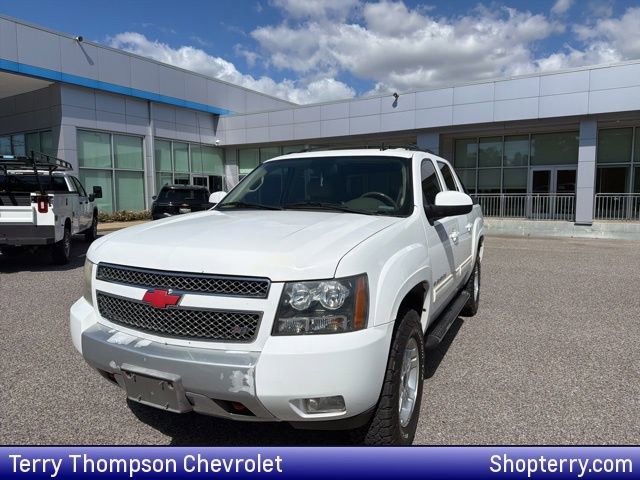 Used 2011 Chevrolet Avalanche LT w/ Luxury Package image 1