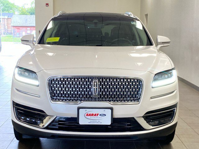 Used 2019 Lincoln Nautilus Reserve w/ Driver Assistance Package AWD/4WD image 3