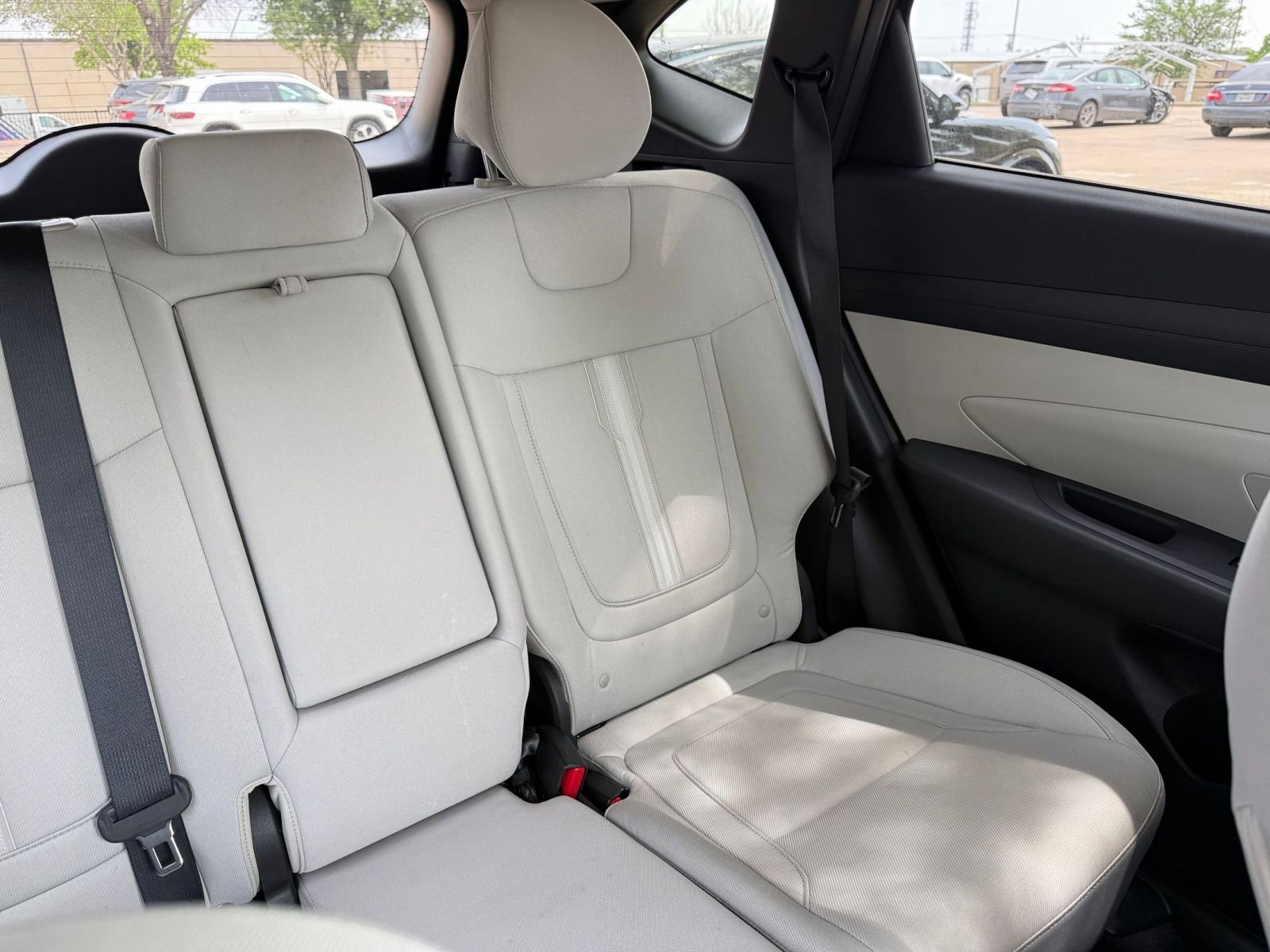 Used 2025 Hyundai Tucson SEL AWD/4WD image 39