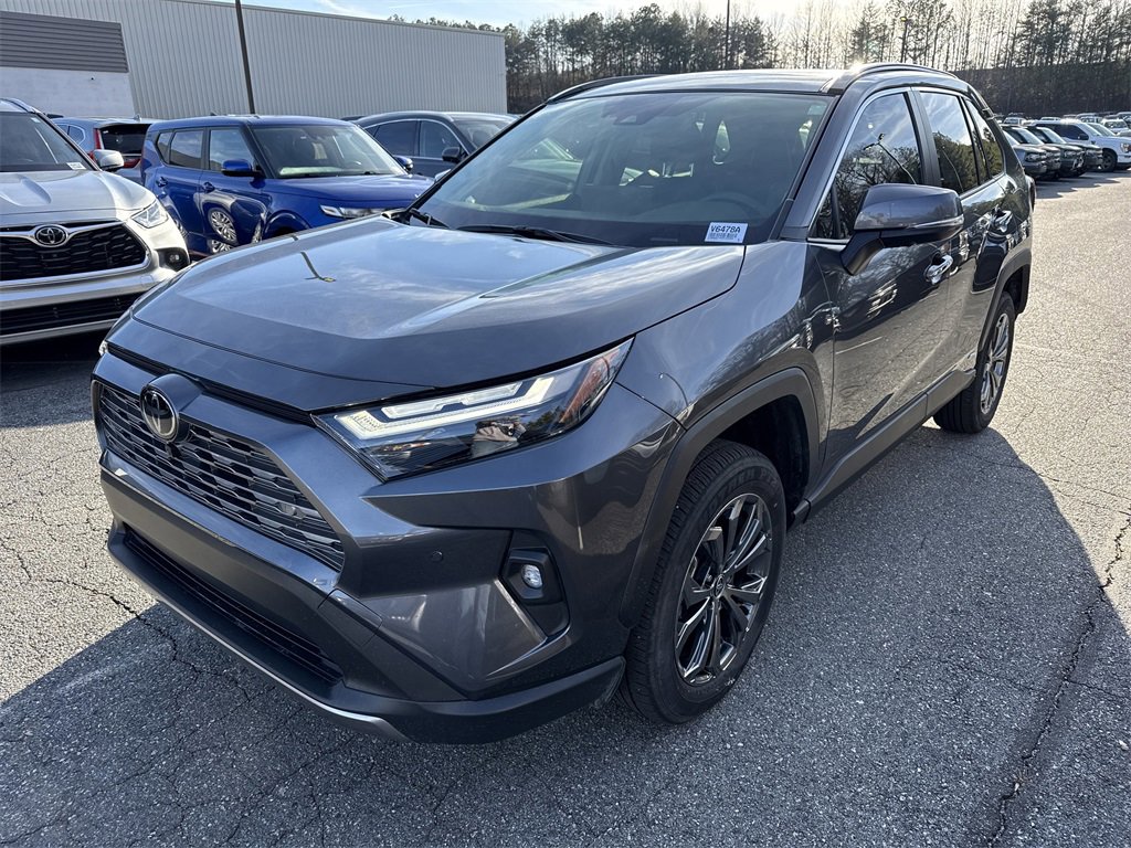 Used 2025 Toyota RAV4 Limited image 3