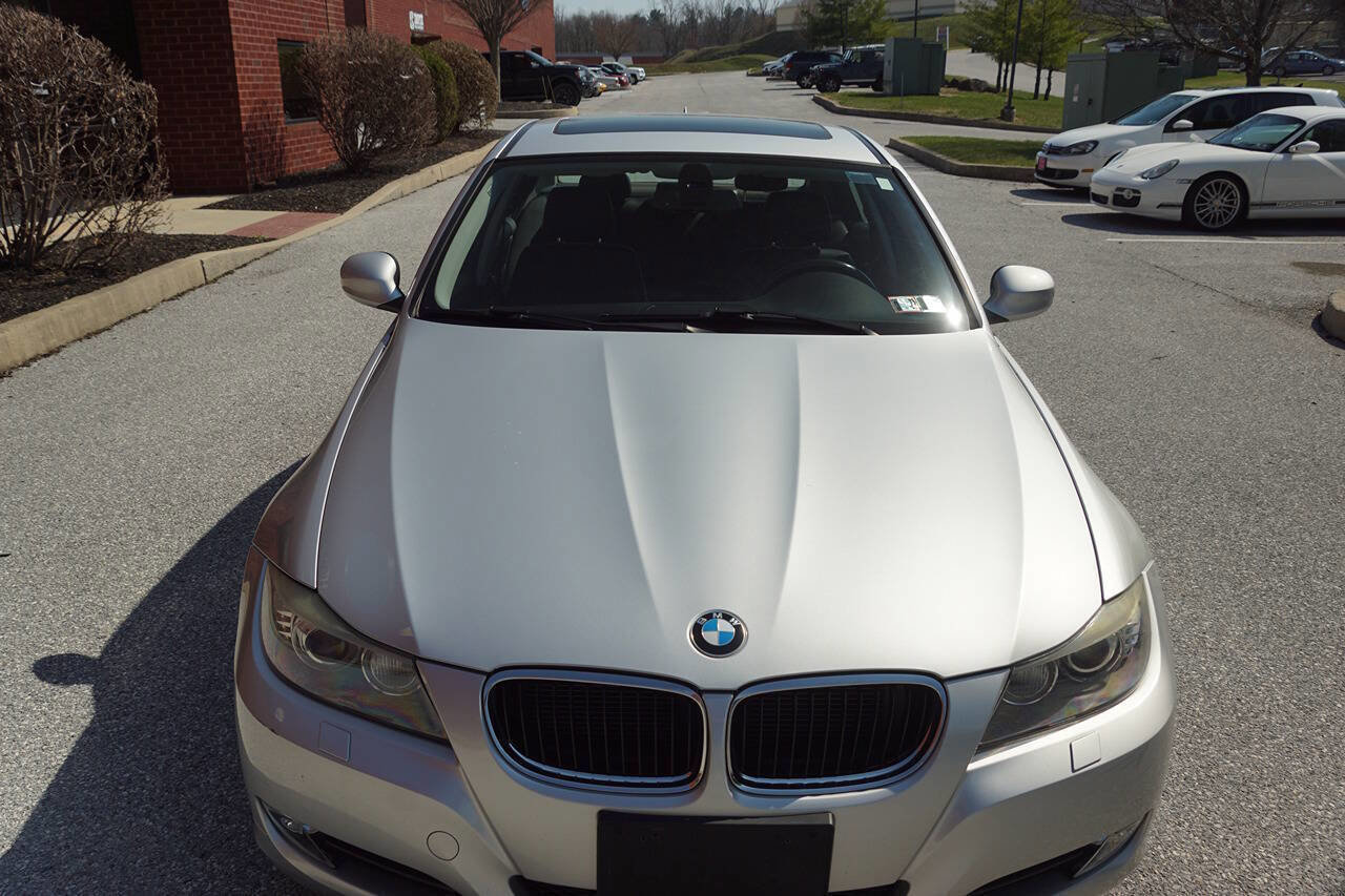 Used 2011 BMW 328i xDrive Sedan image 14