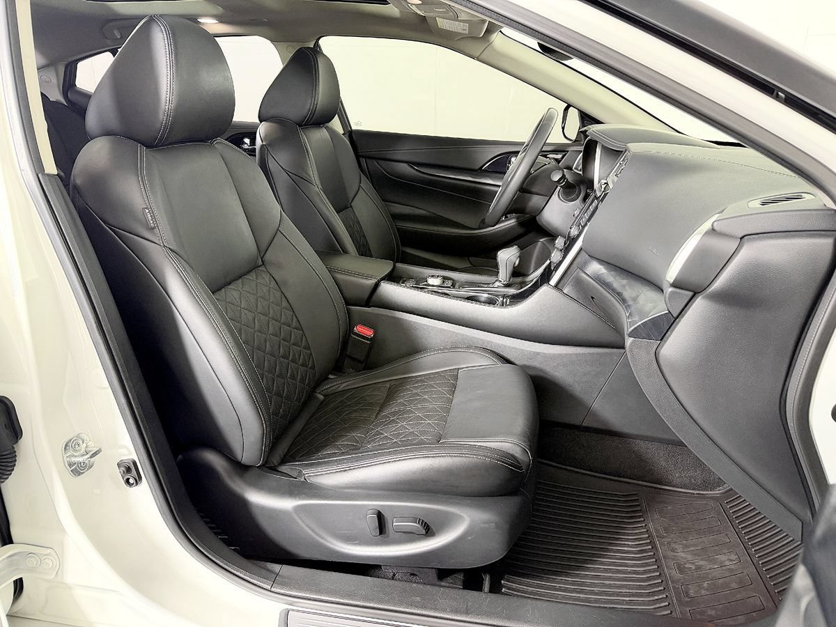 Used 2020 Nissan Maxima Platinum FWD image 51