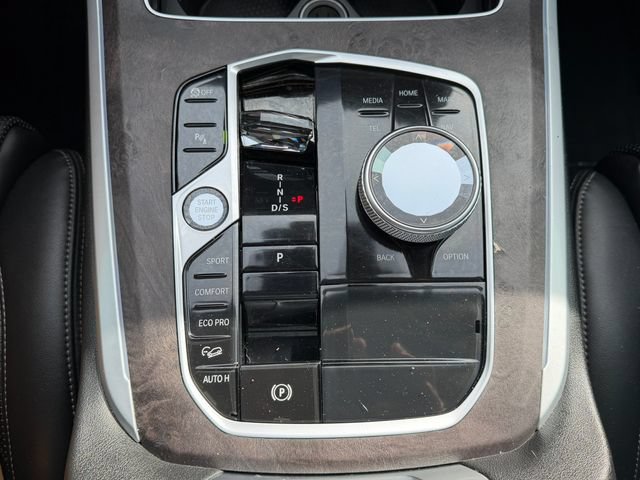 Used 2024 BMW X5 xDrive40i w/ Executive Package AWD/4WD image 25