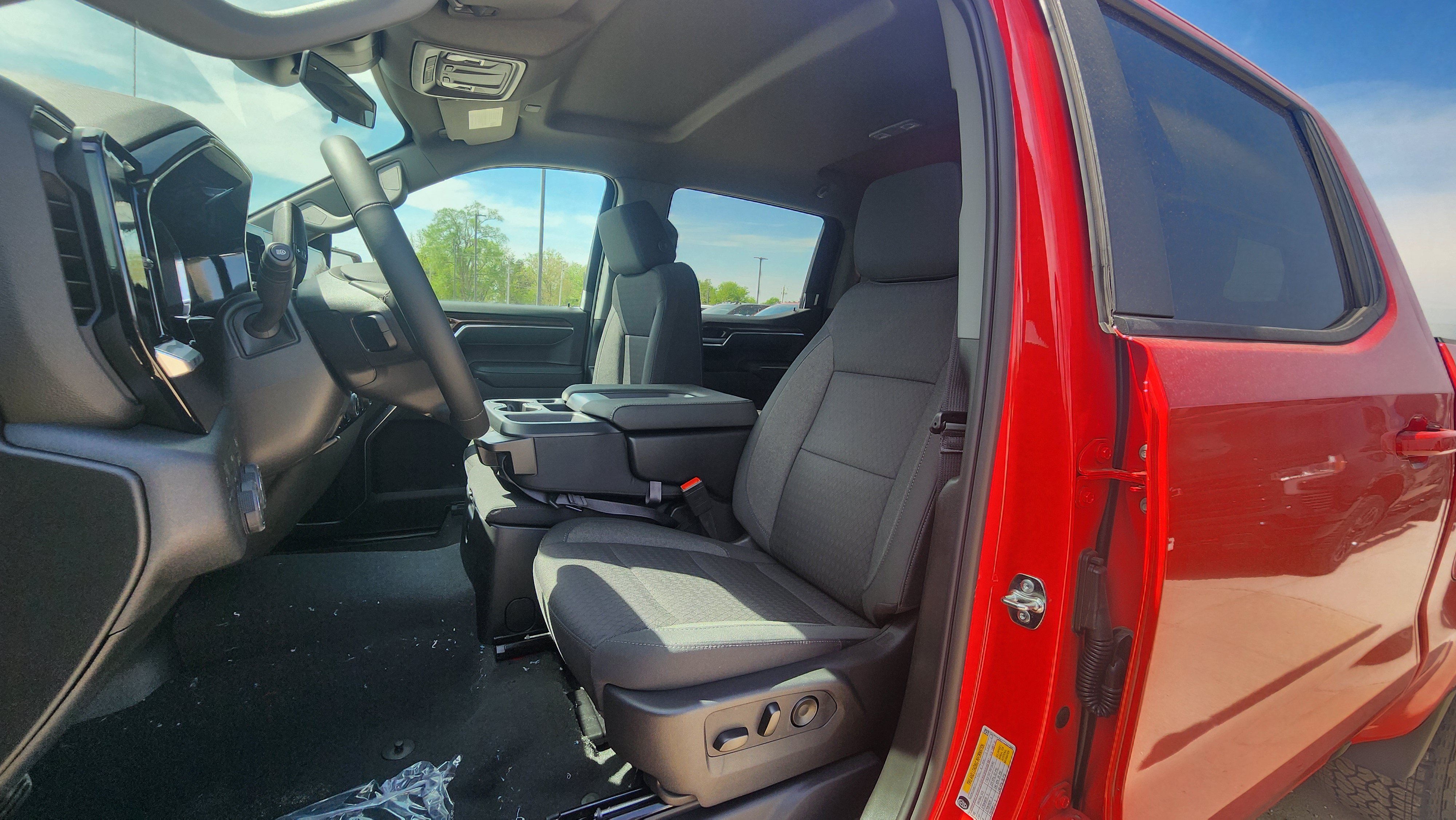 New 2026 Chevrolet Silverado 1500 LT AWD/4WD image 13