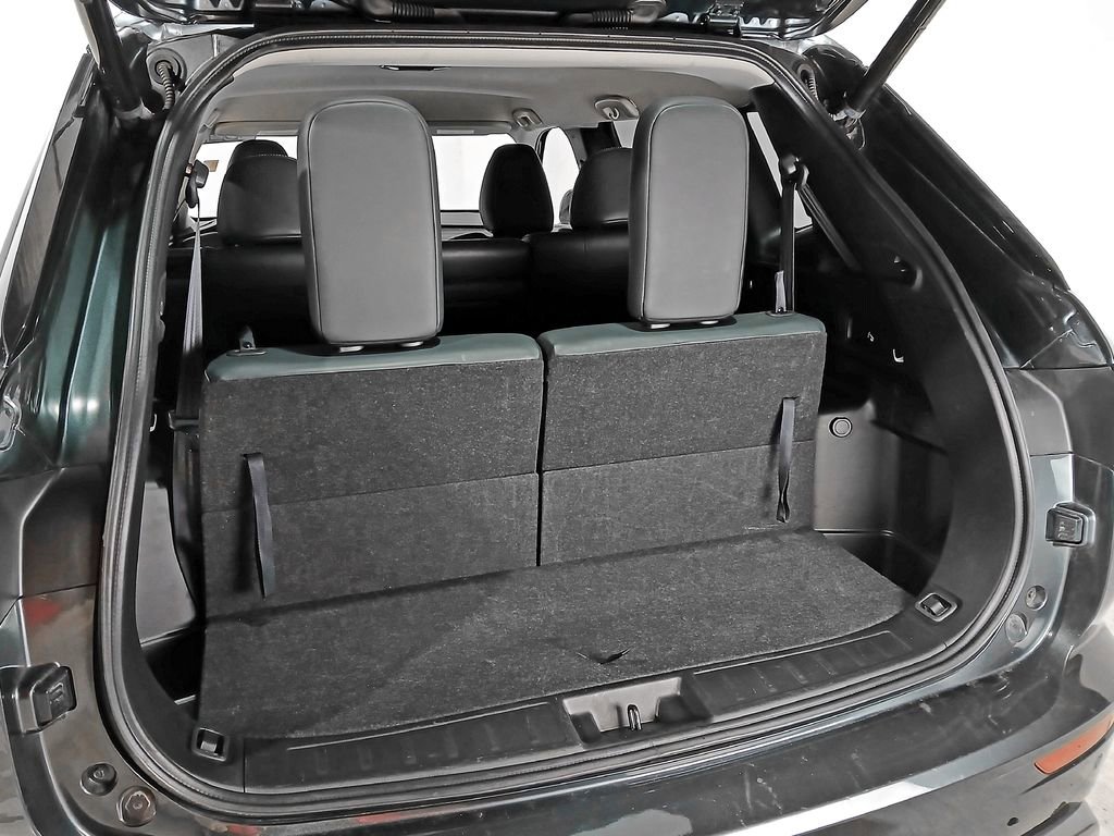 Used 2025 Mitsubishi Outlander SE AWD/4WD image 8