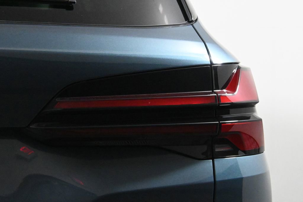 Used 2026 BMW X5 xDrive40i image 13