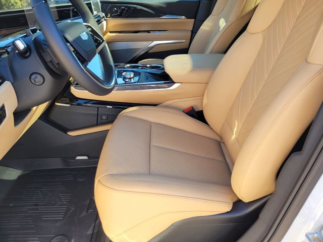 New 2026 Cadillac Escalade IQL Sport 2 w/ LPO, Floor Liner Package AWD/4WD image 20