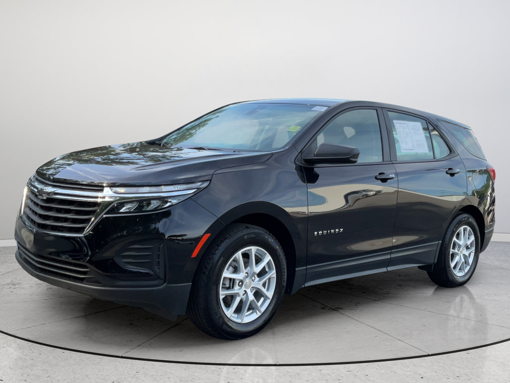 Certified 2024 Chevrolet Equinox LS w/ Driver Confidence II Package FWD image 5