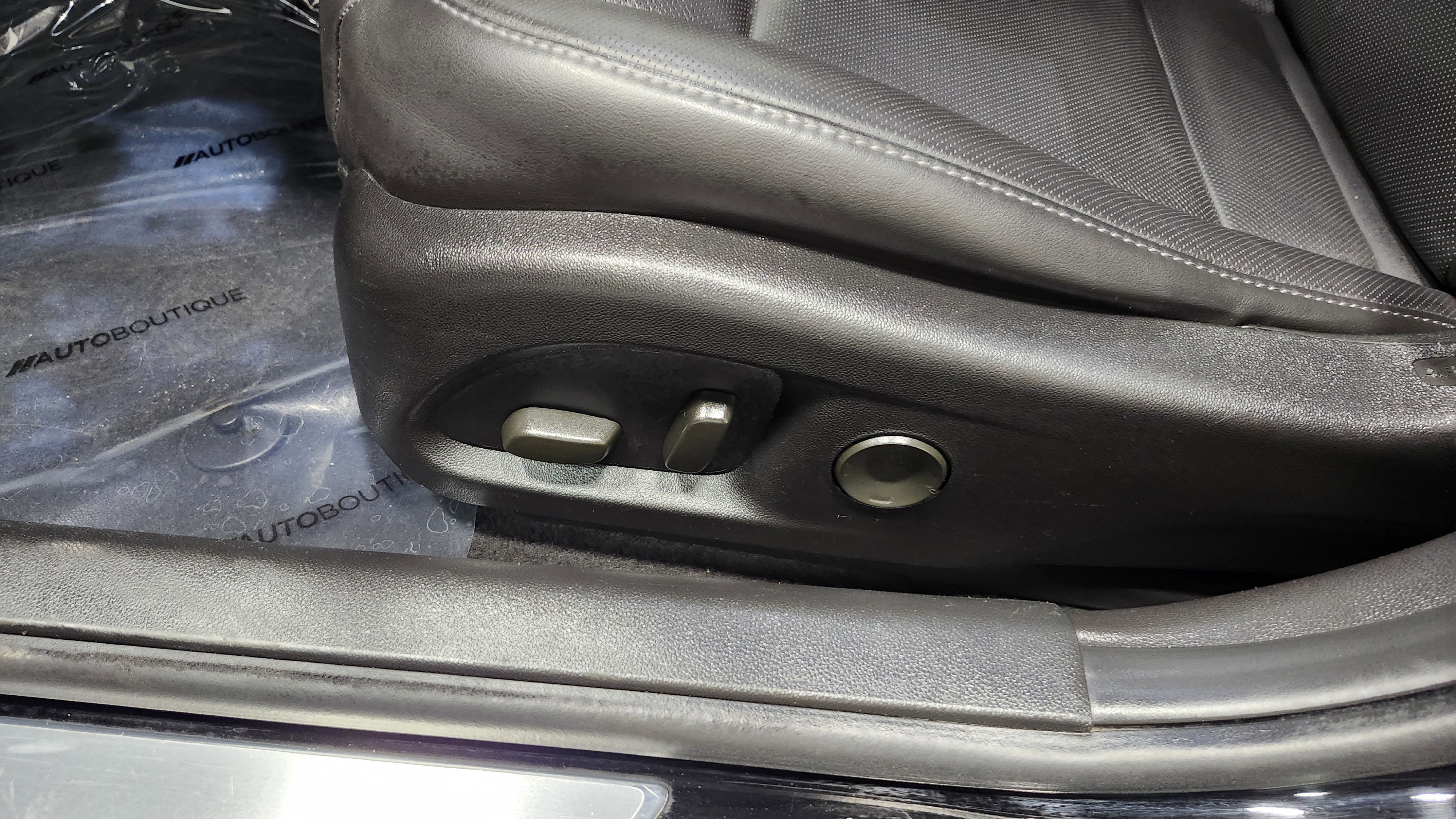 Used 2023 Cadillac CT4 Premium Luxury w/ Climate Package image 25