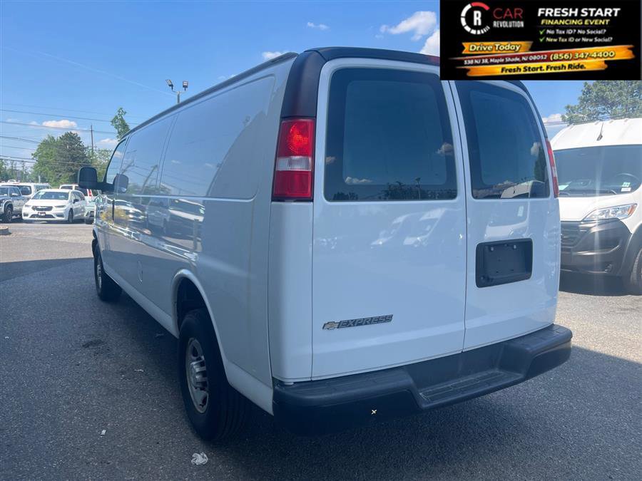 Used 2021 Chevrolet Express 2500 Extended w/ Driver Convenience Package RWD image 5