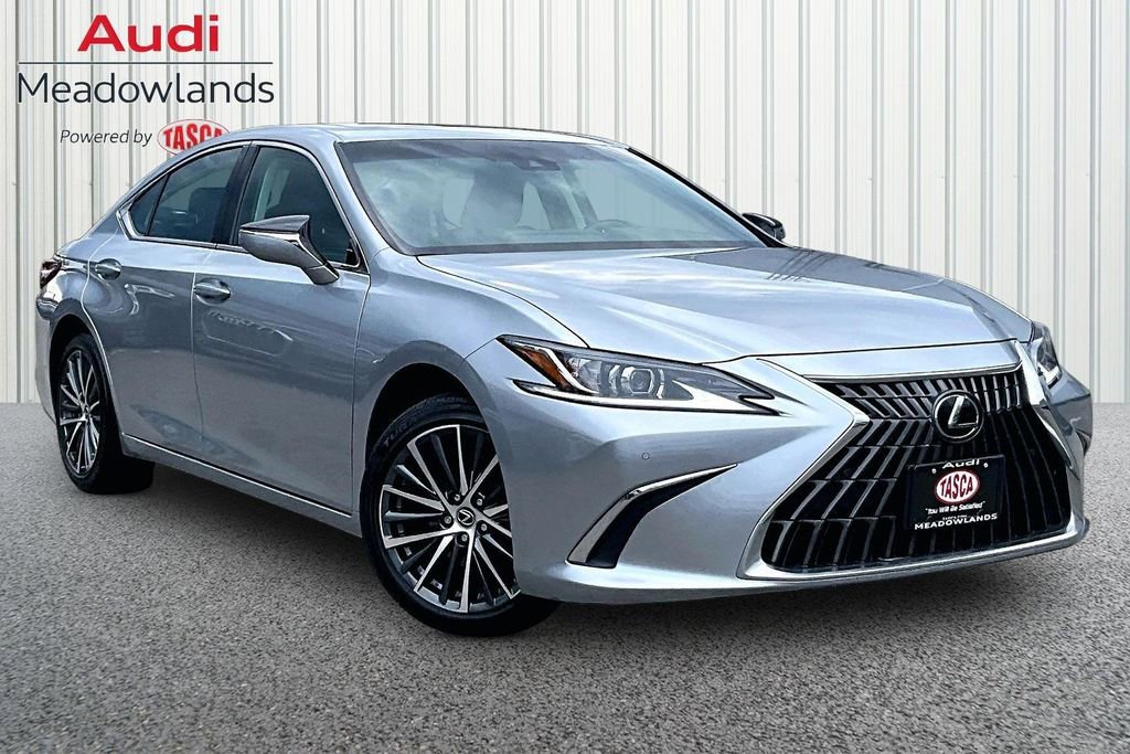 Used 2024 Lexus ES 350 w/ Premium Package image 3