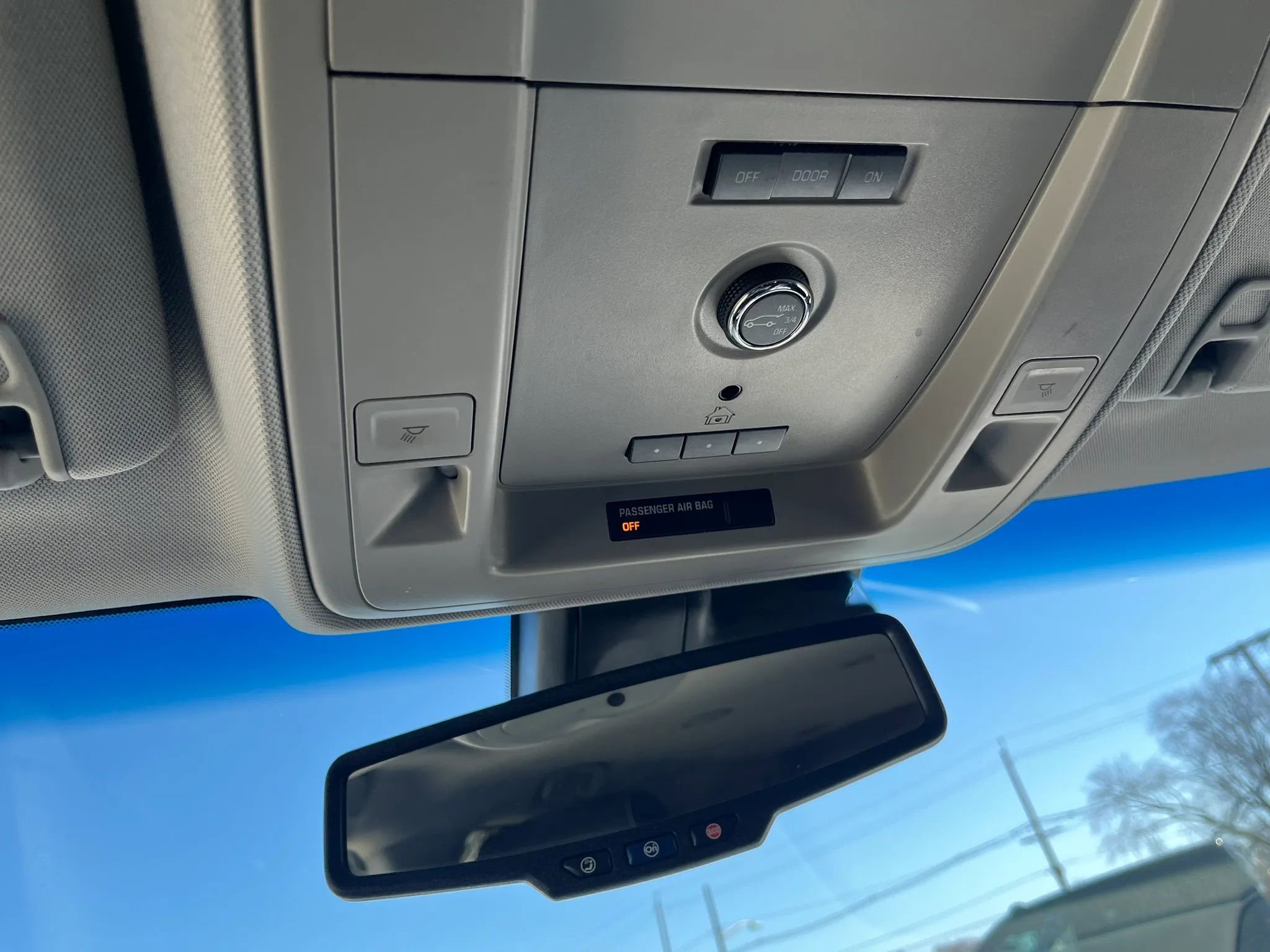 Used 2017 Chevrolet Tahoe LT image 26