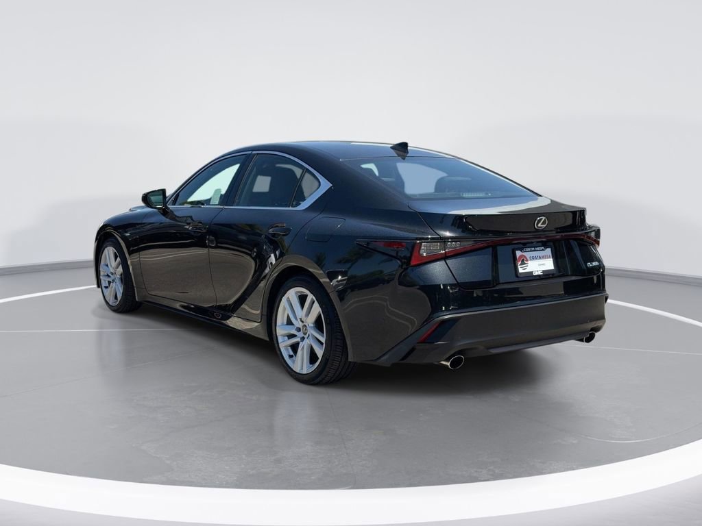 Used 2024 Lexus IS 300 w/ Comfort Package RWD image 5