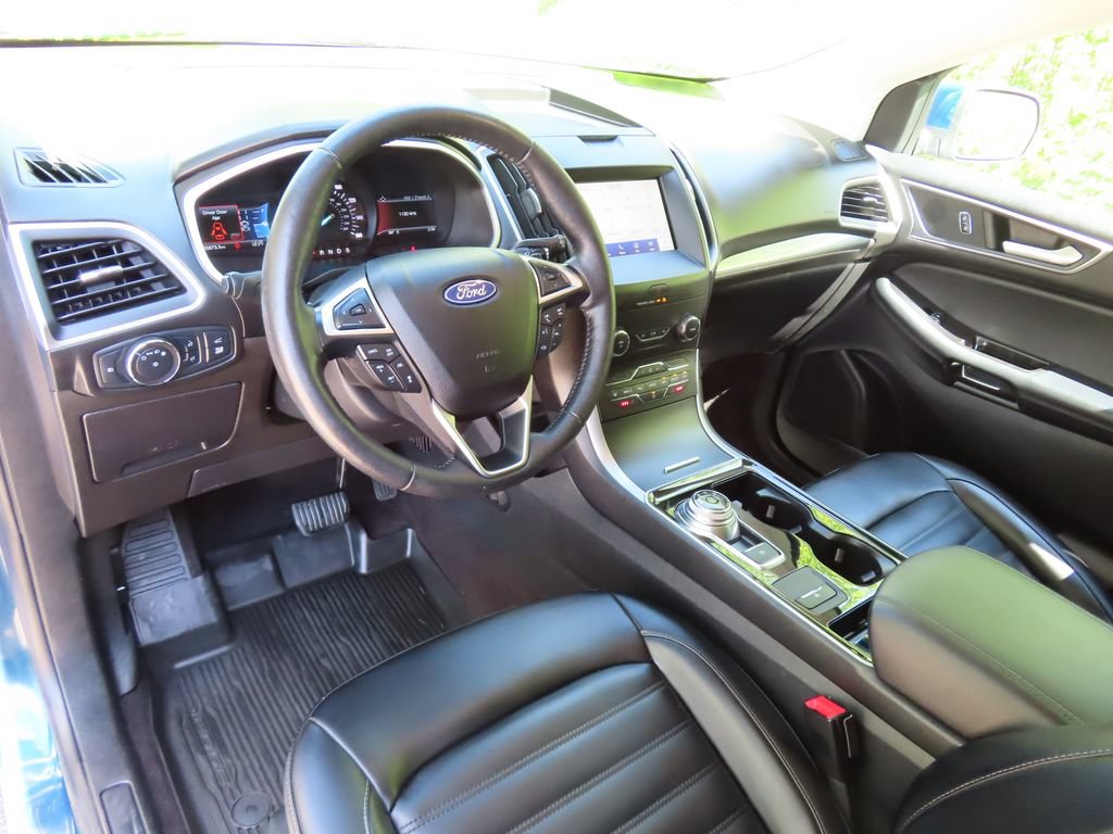 Used 2020 Ford Edge SEL w/ Convenience Package AWD/4WD image 23