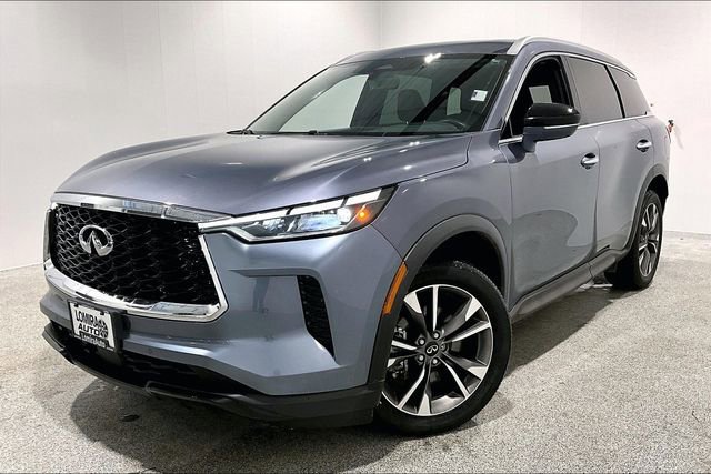 Used 2023 INFINITI QX60 Luxe image 3