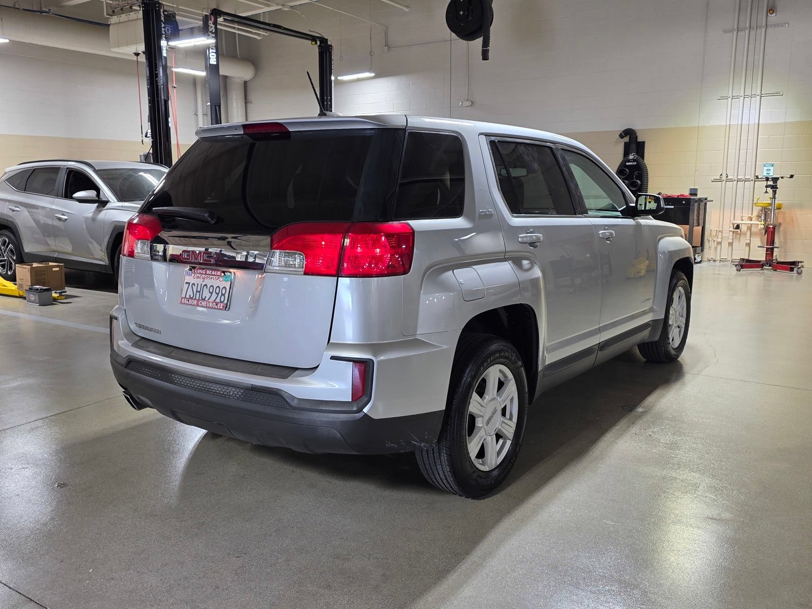 Used 2016 GMC Terrain SLE FWD image 7