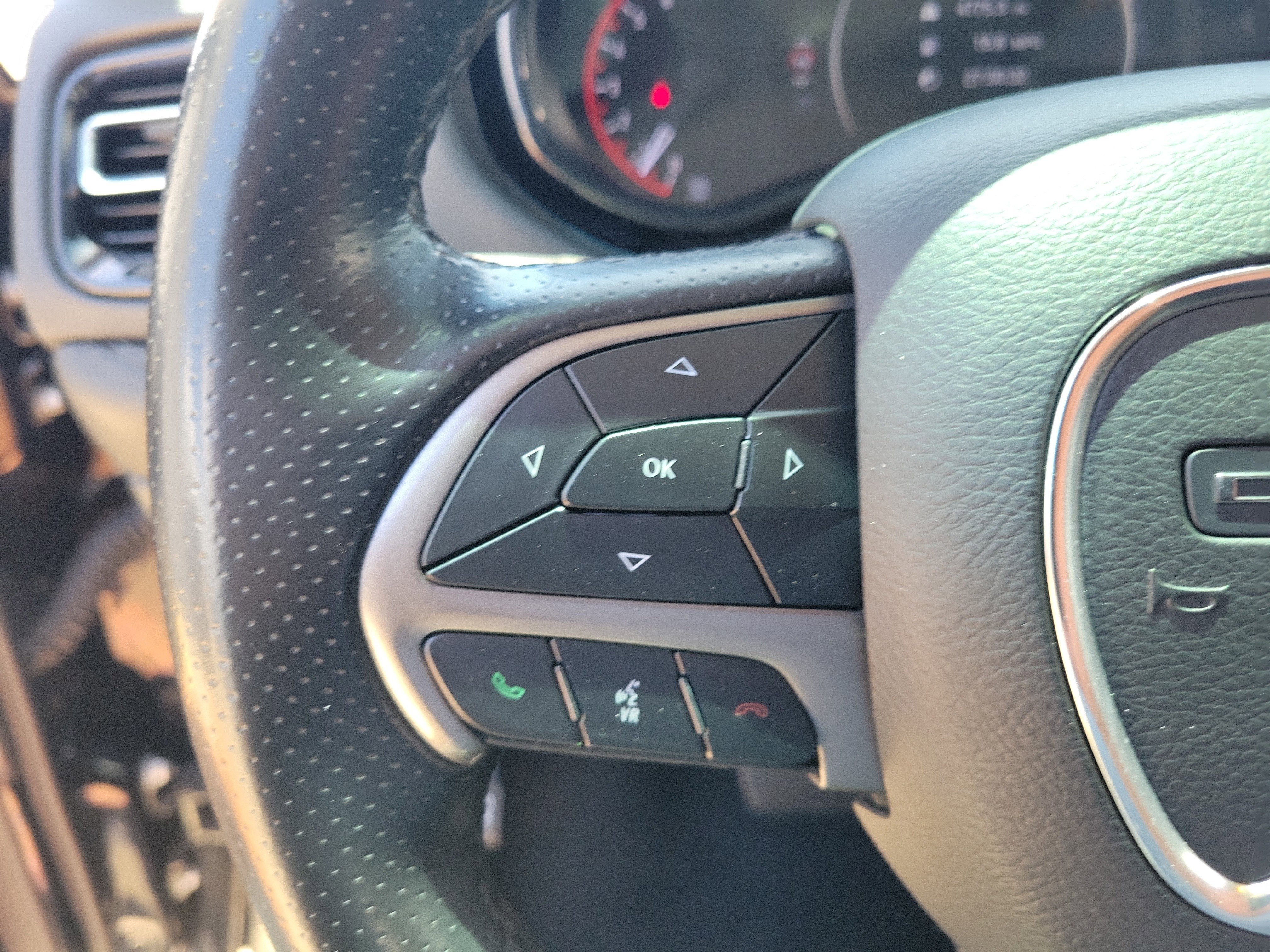 Used 2022 Dodge Durango SXT RWD image 25