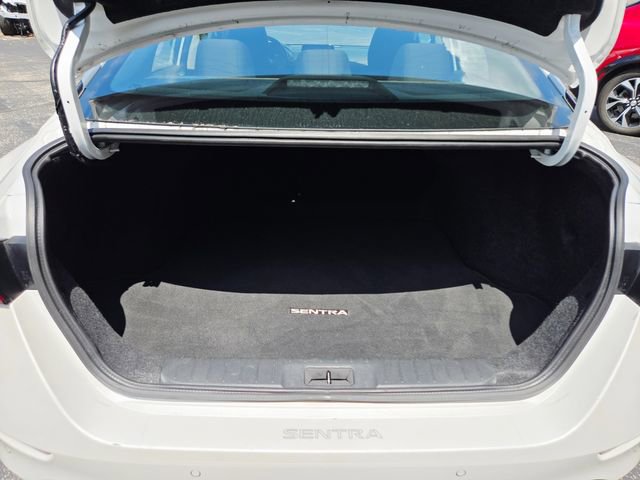 Used 2022 Nissan Sentra SV image 9