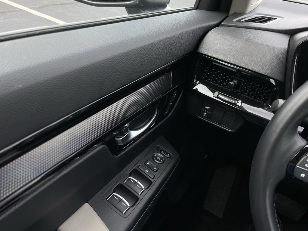 Certified 2025 Honda CR-V EX-L image 21