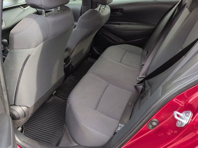 Used 2022 Toyota Corolla LE image 32