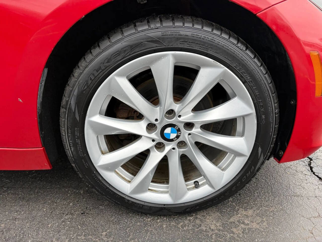 Used 2017 BMW 330i xDrive Sedan image 9