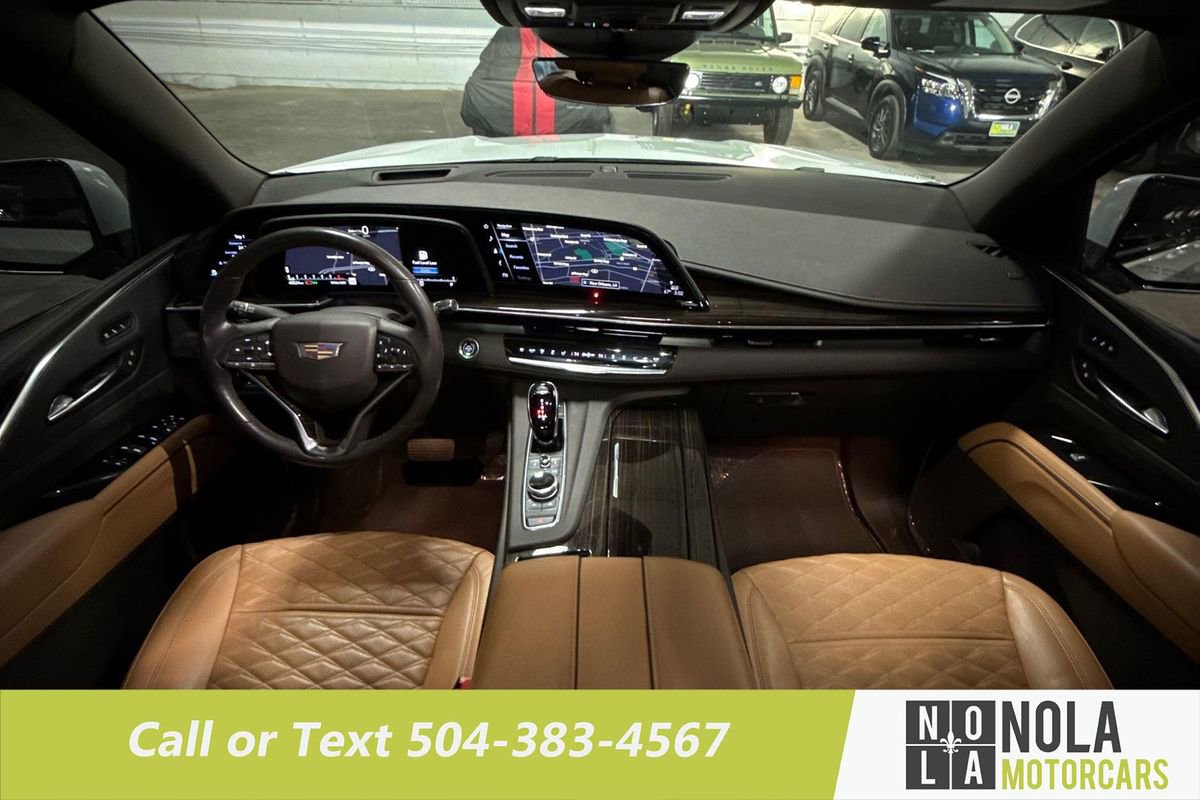 Used 2021 Cadillac Escalade ESV Sport w/ Heavy-Duty Trailer Package image 22