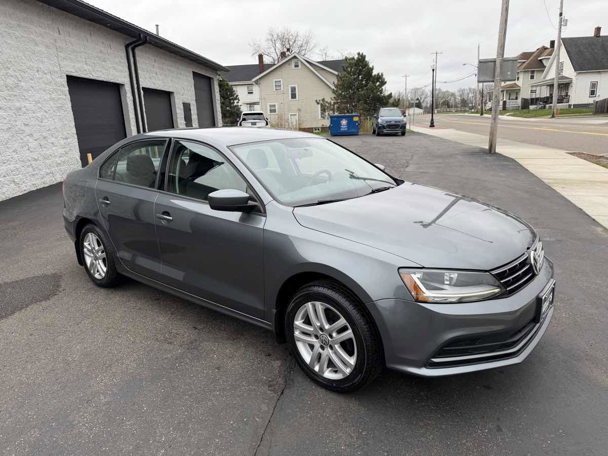 Used 2018 Volkswagen Jetta S w/ Cold Weather Package FWD image 6