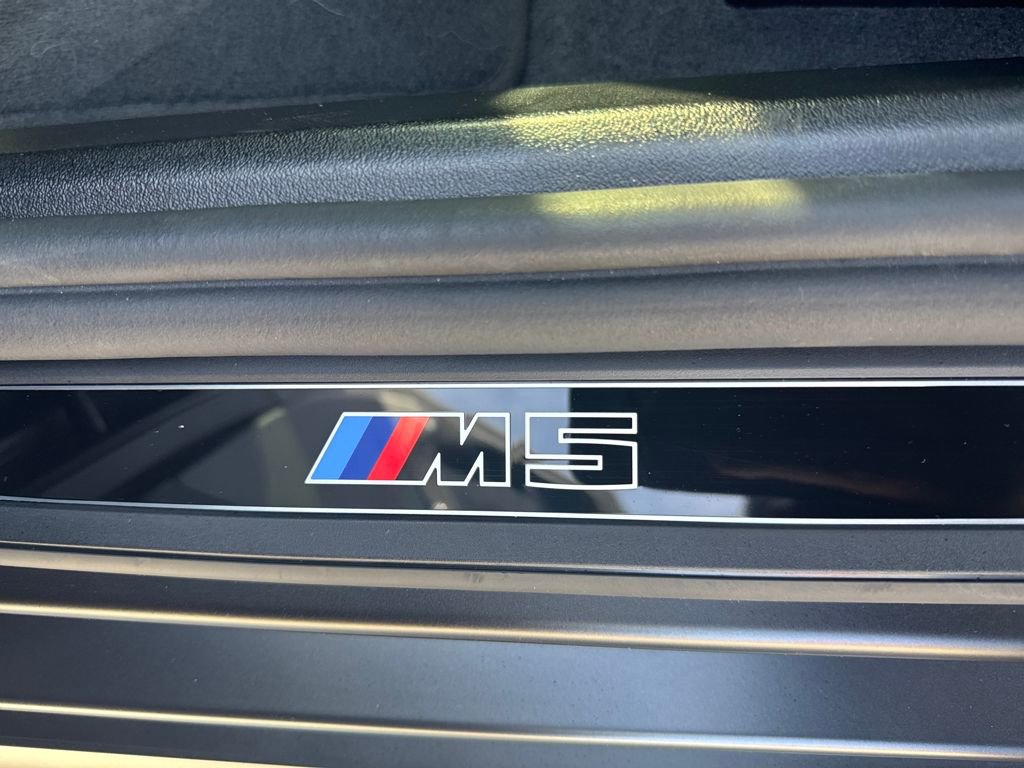 Used 2025 BMW M5 Touring image 33