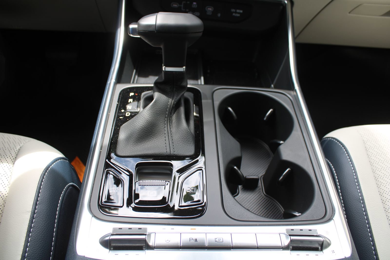 New 2026 Kia Carnival SX FWD image 44