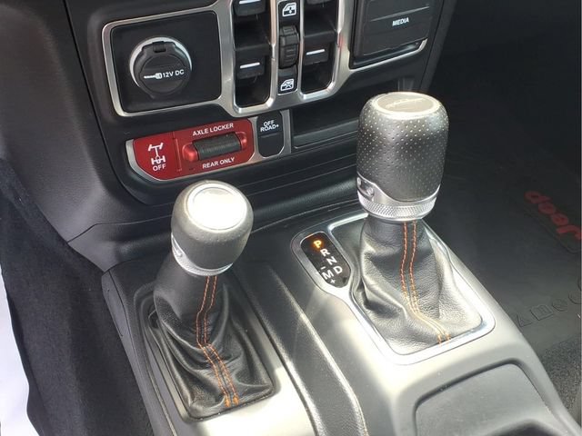 Used 2020 Jeep Gladiator Mojave AWD/4WD image 9
