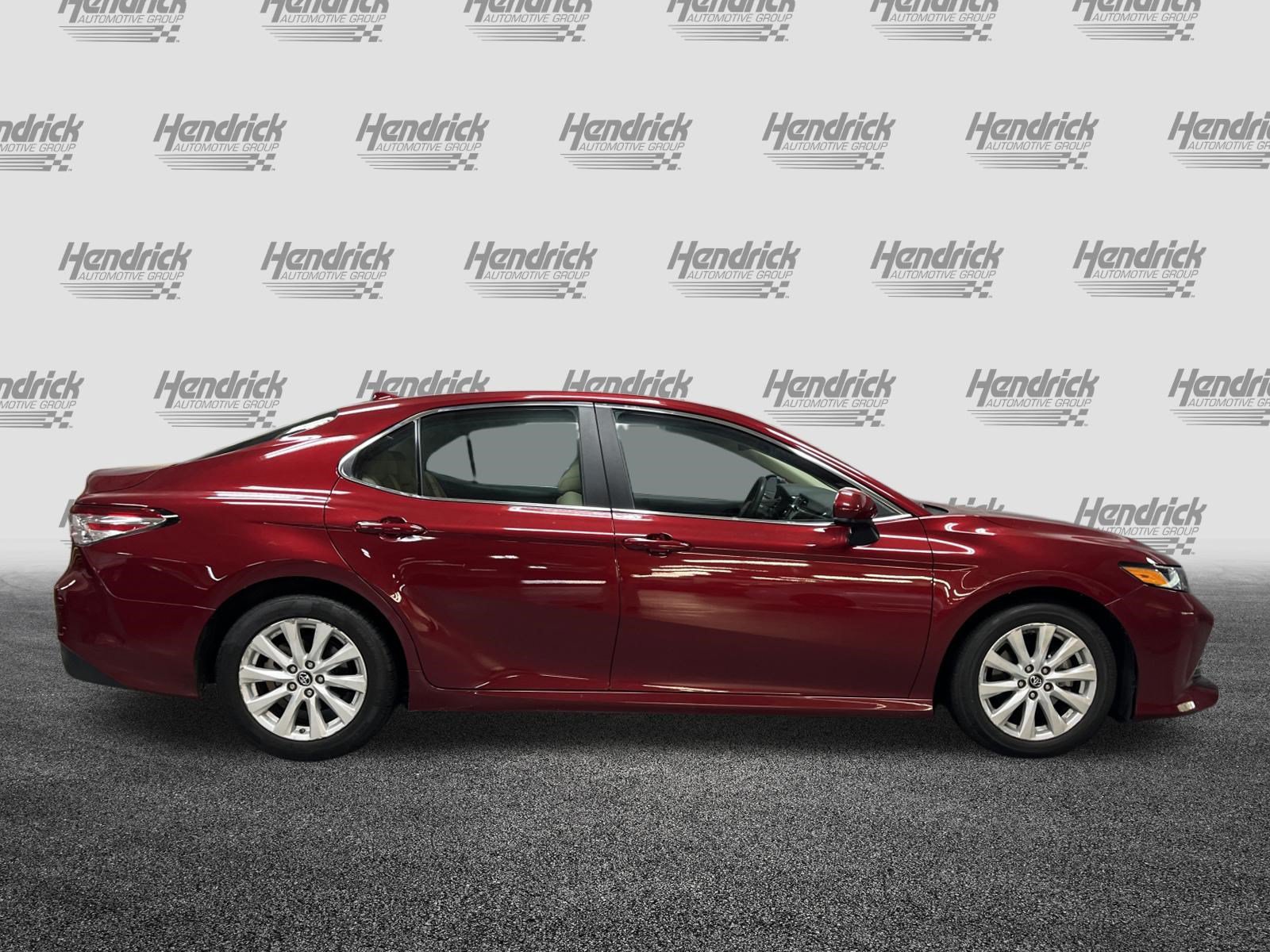 Used 2019 Toyota Camry LE FWD image 3