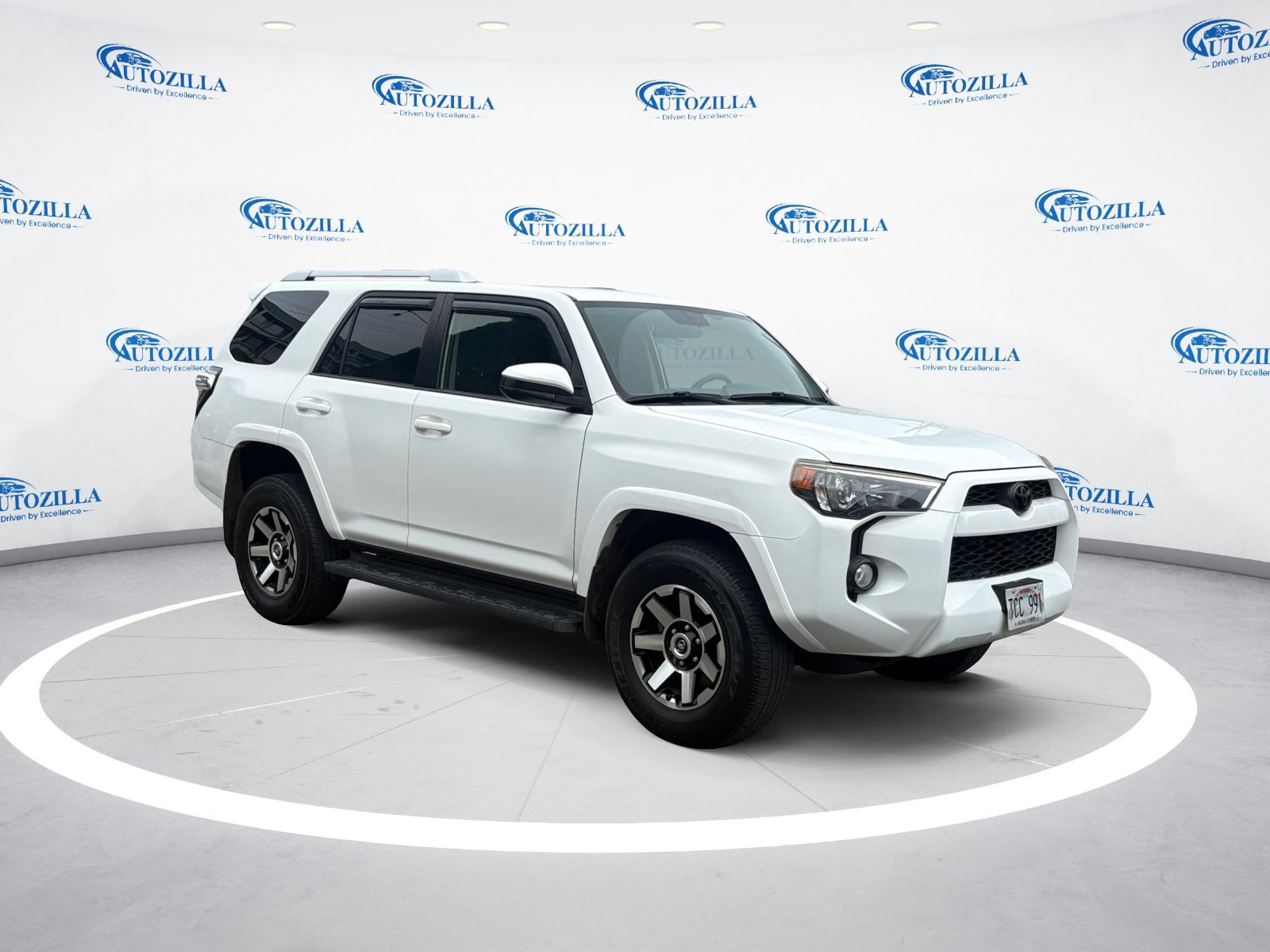 Used 2017 Toyota 4Runner SR5 image 7