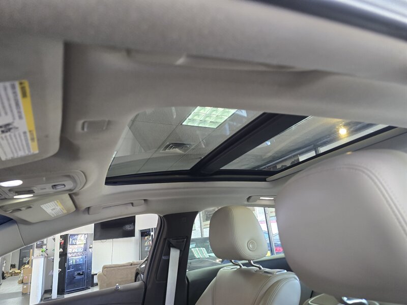 Used 2016 Cadillac XTS Premium FWD image 23