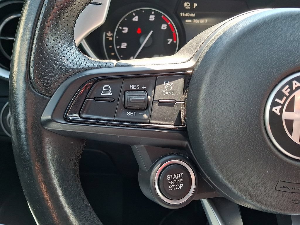 Used 2023 Alfa Romeo Giulia Sprint AWD/4WD image 21