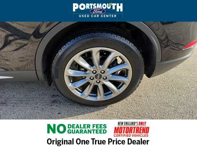 Used 2022 Lincoln Corsair AWD w/ Premium Package image 26
