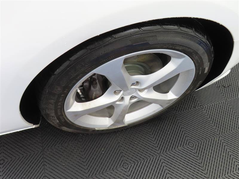Used 2013 Chevrolet Camaro SS RWD image 11